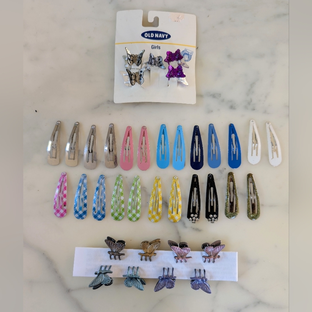 Lot Of 37 Multi Color And Type Hair Clip Collection For Girls.